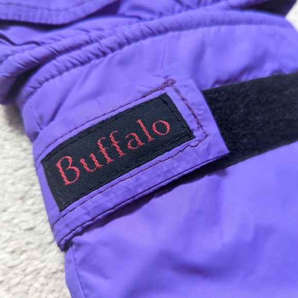 Buffalo mittens (Purple) - Picture 3 of 3
